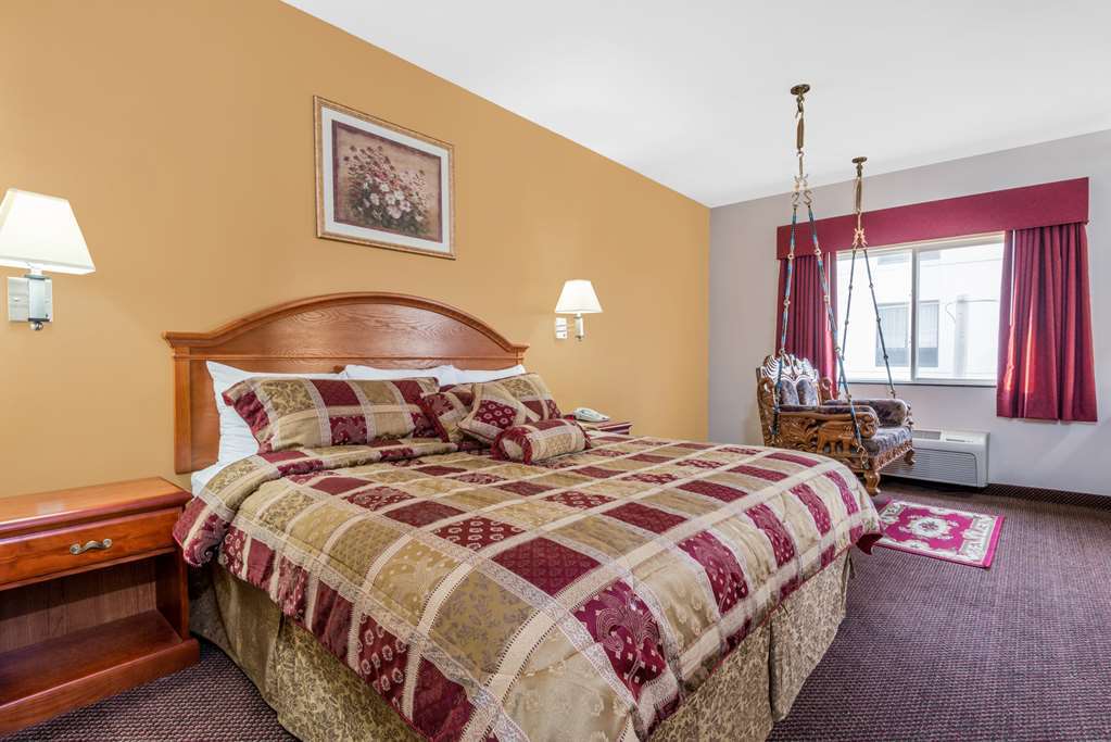 Hotel Super 8 By Wyndham Salina Pokój zdjęcie